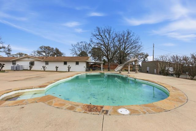 9811 Miller Rd, Sherwood, AR 72120