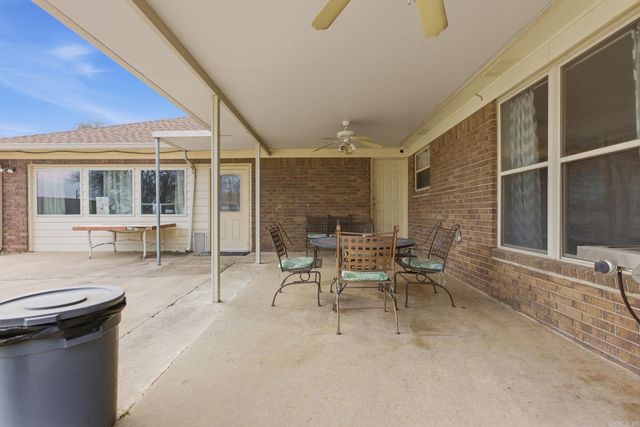 9811 Miller Rd, Sherwood, AR 72120