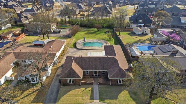 9811 Miller Rd, Sherwood, AR 72120