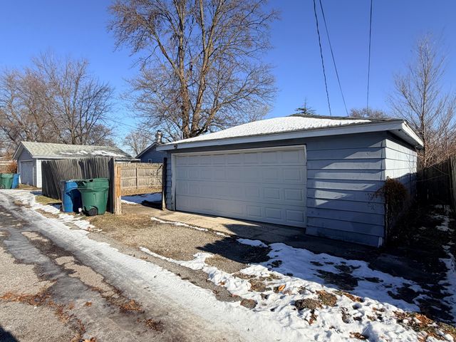 7416 Montana Avenue, Hammond, IN 46323