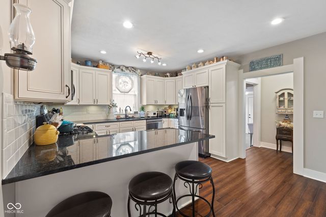 148 S Wayne Street, Danville, IN 46122