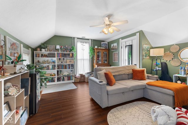 148 S Wayne Street, Danville, IN 46122