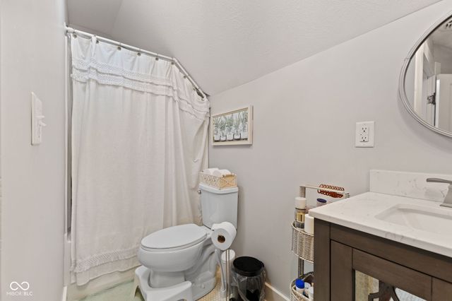 148 S Wayne Street, Danville, IN 46122