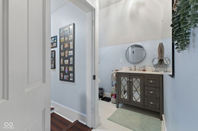 148 S Wayne Street, Danville, IN 46122