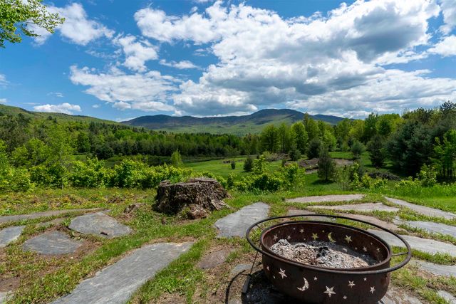188 Foster Farm Road, Stowe, VT 05672