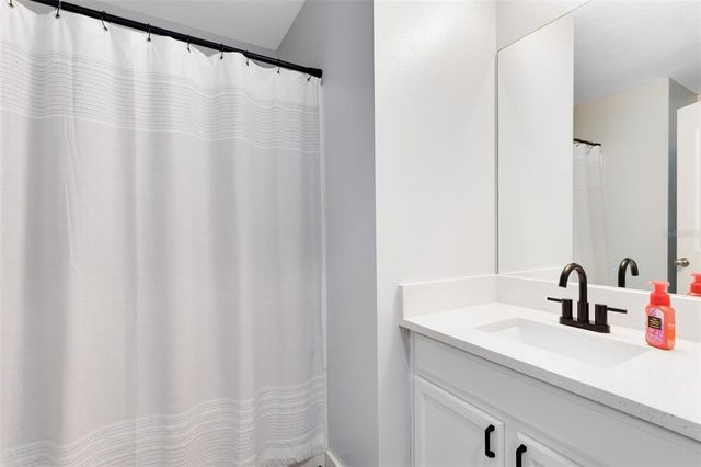 2491 BRACKNELL FOREST TRAIL, Tavares, FL 32778