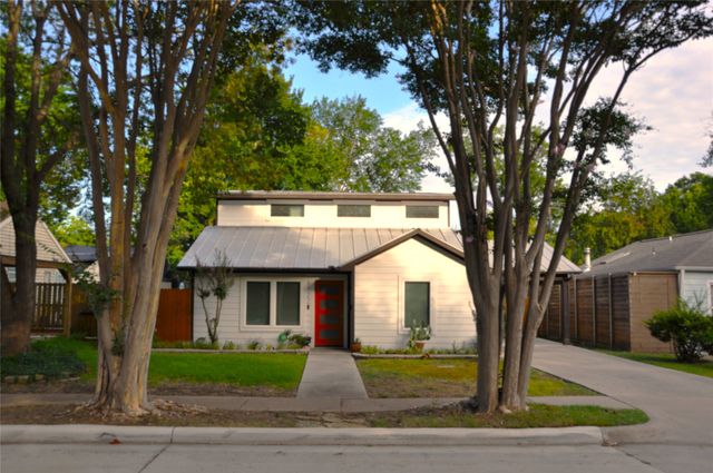 8722 Angora Street, Dallas, TX 75218