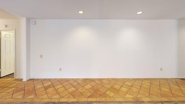 16411 Lauder Lane, Dallas, TX 75248