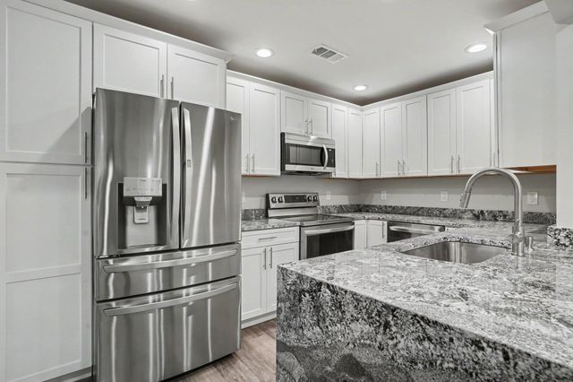 206 Maple St., Myrtle Beach, SC 29577
