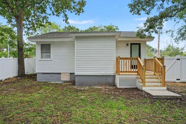 206 Maple St., Myrtle Beach, SC 29577