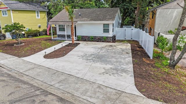 206 Maple St., Myrtle Beach, SC 29577