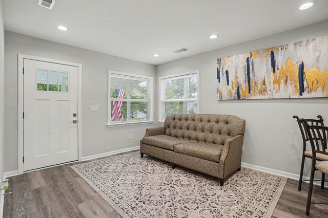 206 Maple St., Myrtle Beach, SC 29577