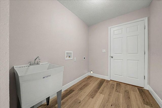 706 STANLEY AVENUE, Wildwood, FL 34785