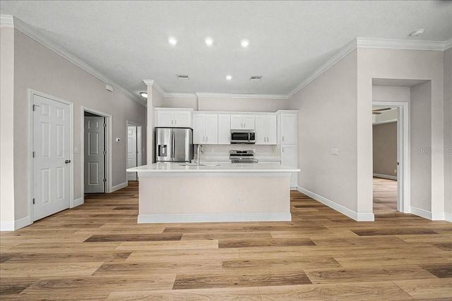 706 STANLEY AVENUE, Wildwood, FL 34785