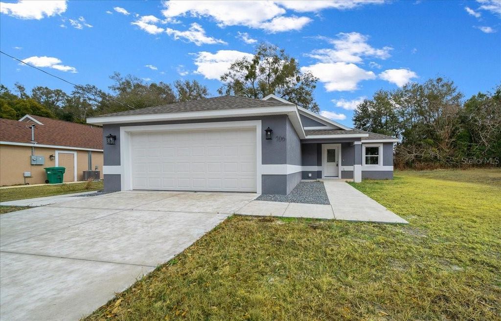 706 STANLEY AVENUE, Wildwood, FL 34785