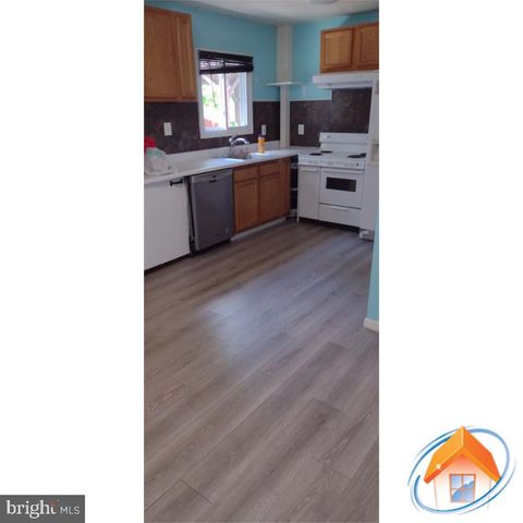 61 KENNARD DR, Newark, DE 19711