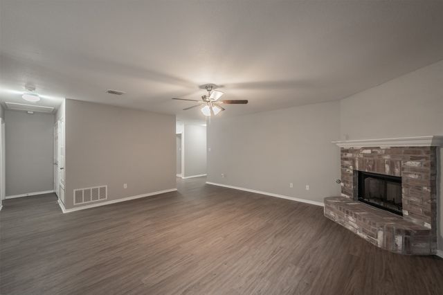 6017 Bronze River Road, Fort Worth, TX 76179