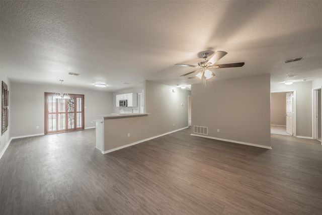 6017 Bronze River Road, Fort Worth, TX 76179