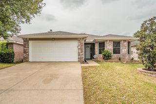 6017 Bronze River Road, Fort Worth, TX 76179