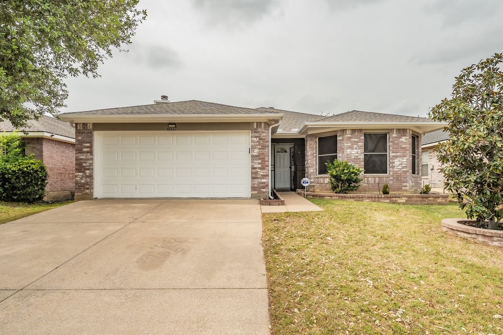 6017 Bronze River Road, Fort Worth, TX 76179