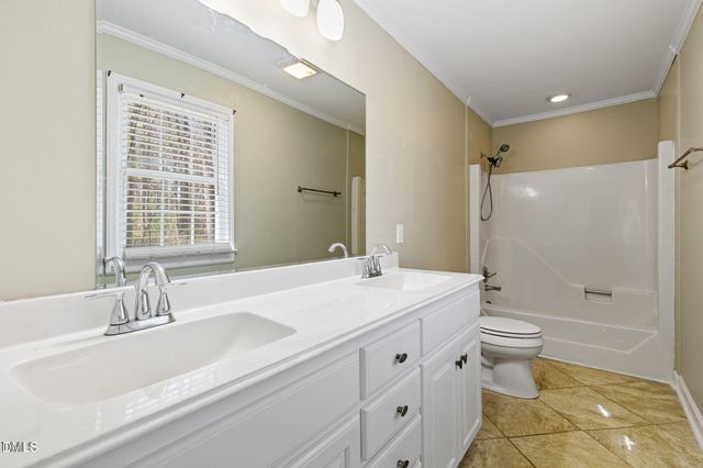 1125 Par Three Drive S, Wilson, NC 27893