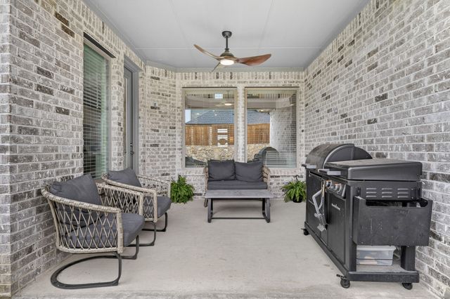 551 Wisteria Street, Lakewood Village, TX 75068