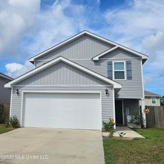 2205 Magazine Street, Ocean Springs, MS 39564