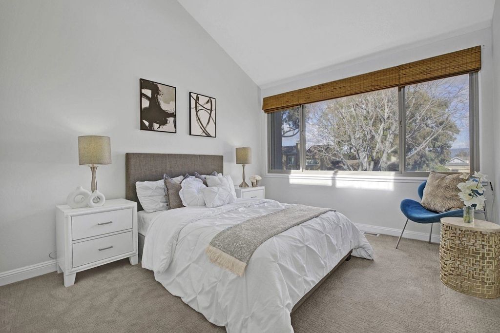 Image 25 of property listing at 3218 3218 Fir Ave, Alameda, CA 94502