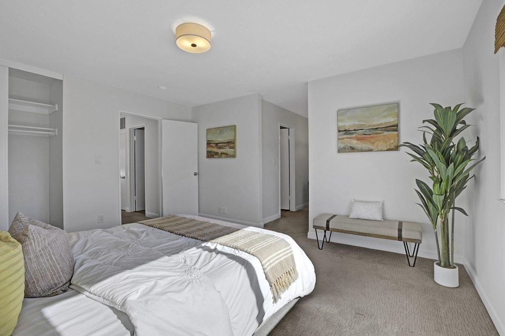 Image 34 of property listing at 3218 3218 Fir Ave, Alameda, CA 94502