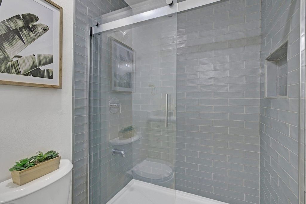 Image 41 of property listing at 3218 3218 Fir Ave, Alameda, CA 94502