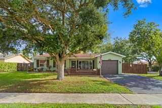 11651 NW 39th Street, Sunrise, FL 33323