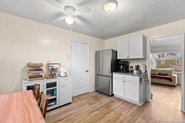 288 W 17th Street, Chicago Heights, IL 60411