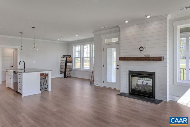 52 FARROW DR, Charlottesville, VA 22901