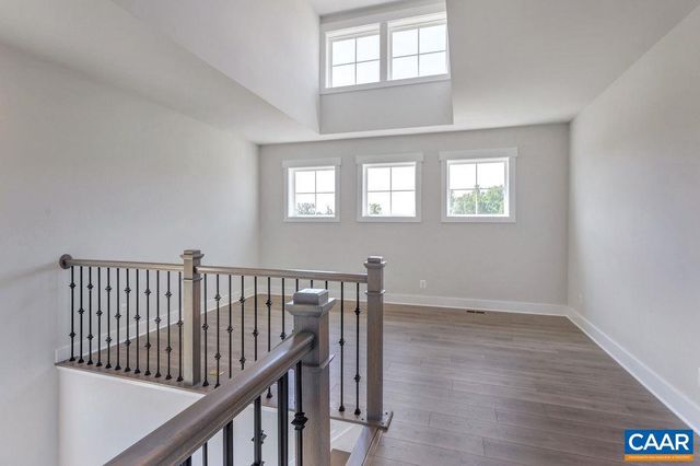 52 FARROW DR, Charlottesville, VA 22901