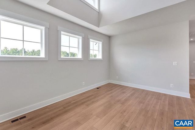 52 FARROW DR, Charlottesville, VA 22901