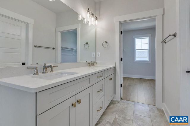 52 FARROW DR, Charlottesville, VA 22901