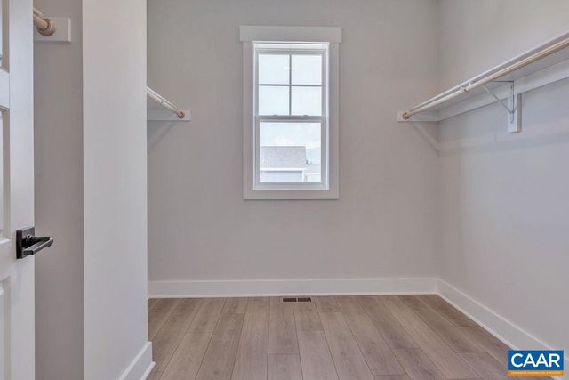 52 FARROW DR, Charlottesville, VA 22901