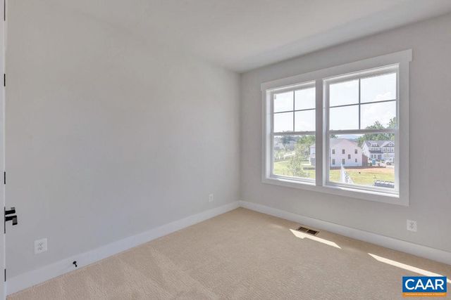 52 FARROW DR, Charlottesville, VA 22901