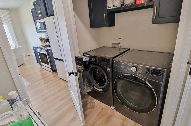 5247 N Cambridge St, Bel Aire, KS 67226