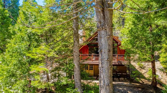 1163 Silver Tip, Fish Camp, CA 93623