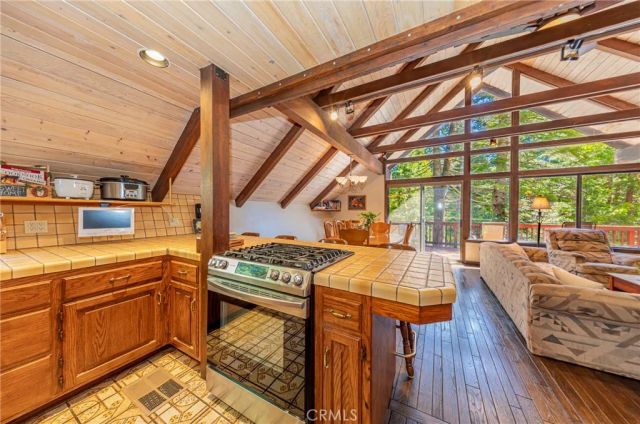 1163 Silver Tip, Fish Camp, CA 93623