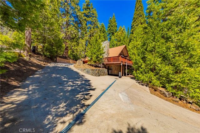 1163 Silver Tip, Fish Camp, CA 93623