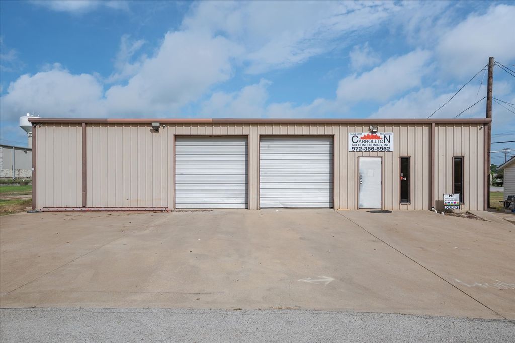 200 Cypress Street, Seagoville, TX 75159