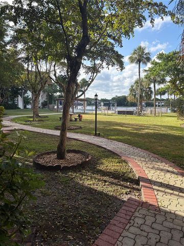 671 NE 195th Street 404E, Miami, FL 33179
