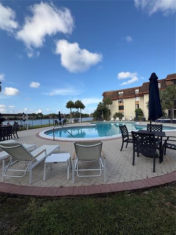 671 NE 195th Street 404E, Miami, FL 33179