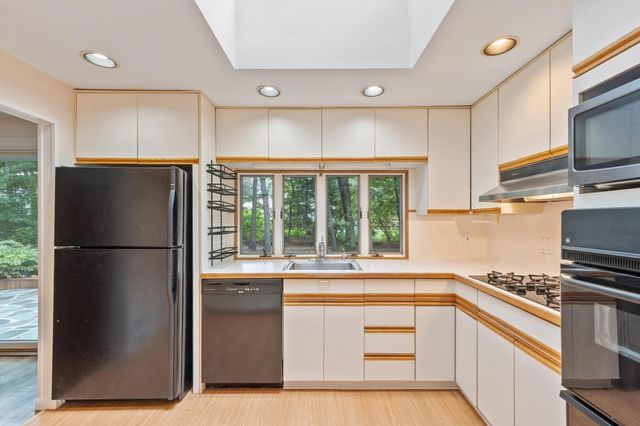 10 Brentwood, Sudbury, MA 01776