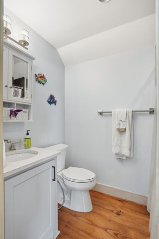 1692 Wharf Ferry Road, Edisto Island, SC 29438