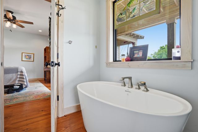 1692 Wharf Ferry Road, Edisto Island, SC 29438