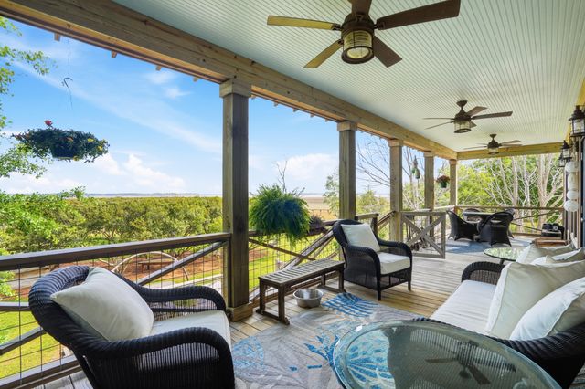 1692 Wharf Ferry Road, Edisto Island, SC 29438