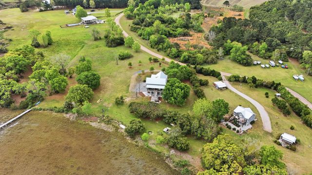 1692 Wharf Ferry Road, Edisto Island, SC 29438